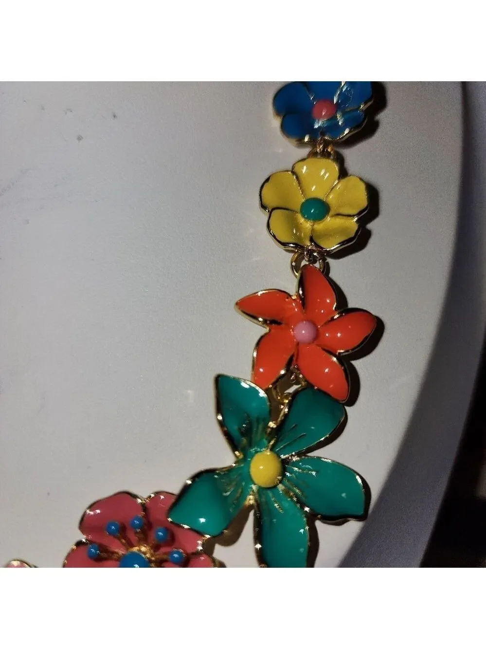 Talbots Floral Multicolor Gold Tone Necklace 21
